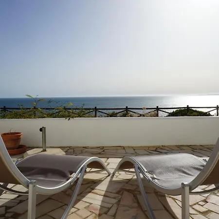 Carvoeiro Sol Seafront Apartment *
